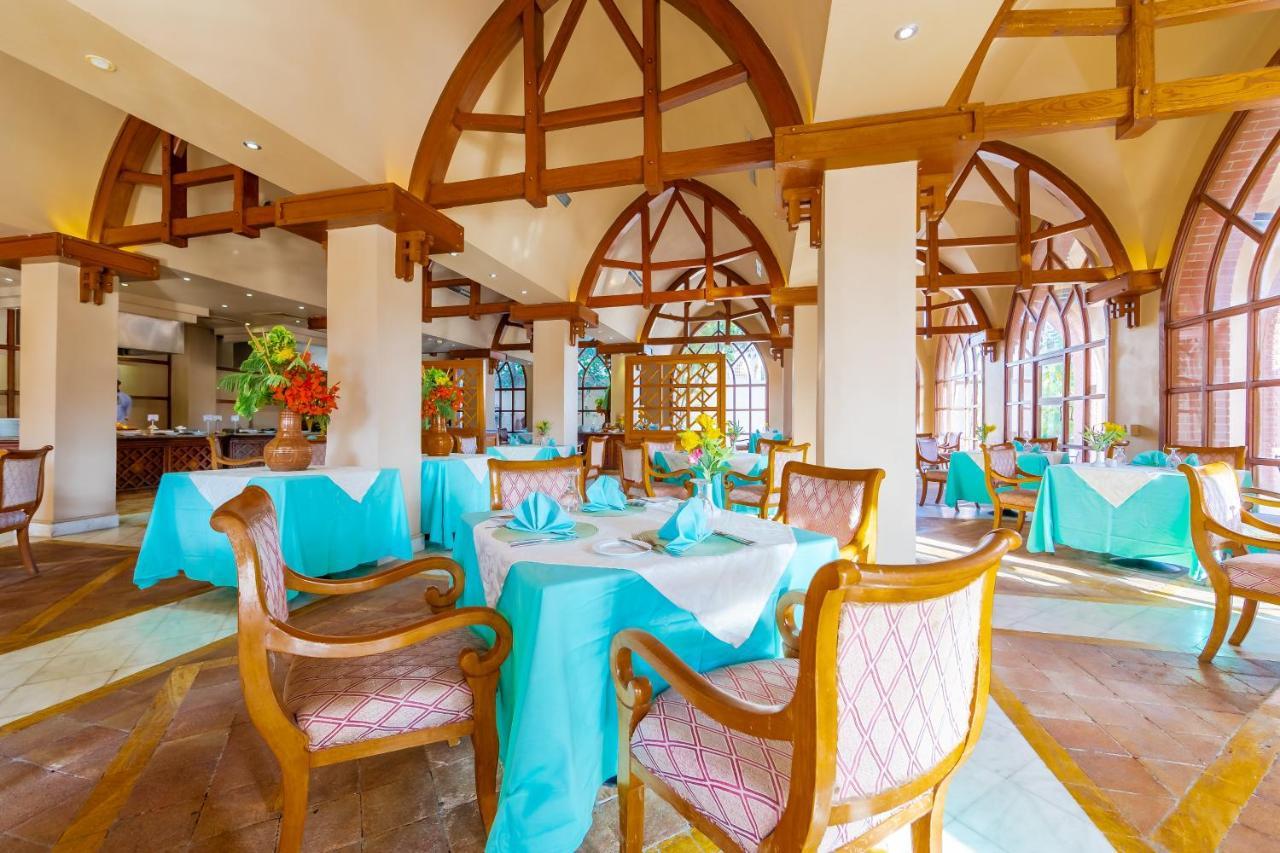 Makadi Palace - Couples And Families Only Hurghada Exterior photo
